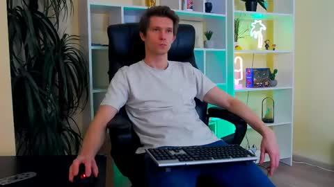 eddie_baker online show from April 14, 2026, 8:15 pm