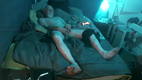 Snapshot of eddiedanger5 chatting on January 18, 2025, 8:20 am eddiedanger5 online show from January 18, 2025, 8:20 am