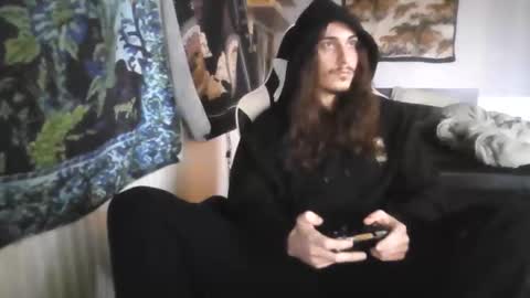 Snapshot of eddy815 chatting on December 3, 2025, 12:07 am eddy815 online show from December 3, 2025, 12:07 am