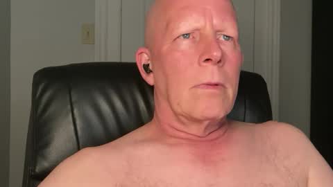 Eddy online show from October 2, 2025, 2:29 am