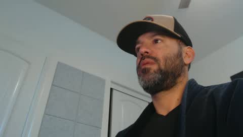 EdgeM online show from January 2, 2025, 3:51 pm