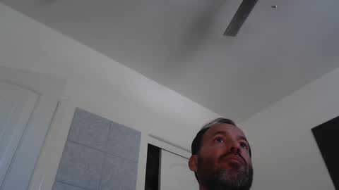 EdgeM online show from January 16, 2025, 8:03 pm