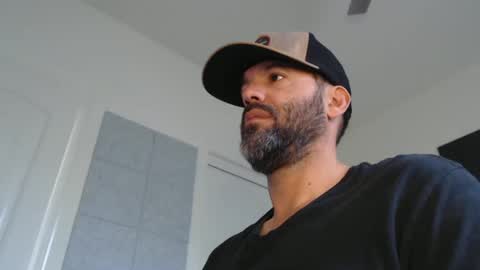 EdgeM online show from February 15, 2025, 7:17 pm