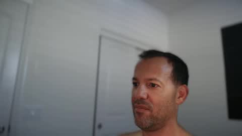 EdgeM online show from September 15, 2025, 11:49 pm