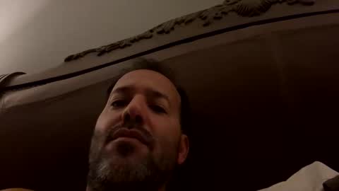 EdgeM online show from November 22, 2025, 5:17 am