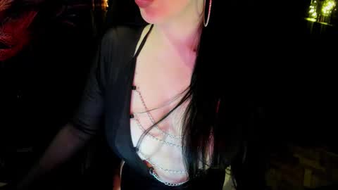 Snapshot of edgequeen69 chatting on November 27, 2025, 10:01 pm EdgeQueen69 online show from November 27, 2025, 10:01 pm