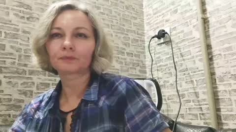 Snapshot of edithmanning chatting on January 10, 2025, 3:06 pm edithmanning online show from January 10, 2025, 3:06 pm