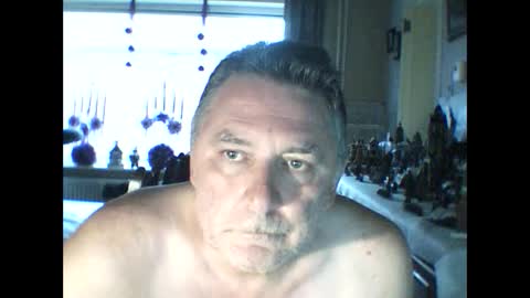 Snapshot of edje59a chatting on December 13, 2024, 8:09 am Eddy online show from December 13, 2024, 8:09 am