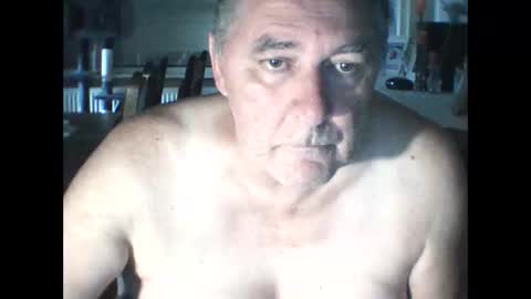 Snapshot of edje59a chatting on September 11, 2025, 6:24 am Eddy online show from September 11, 2025, 6:24 am