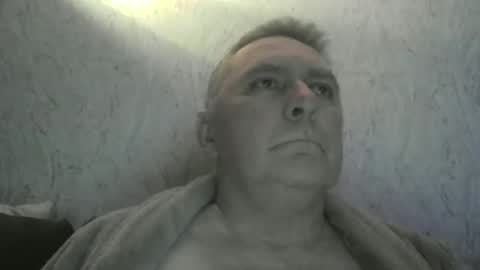 Snapshot of edje59a chatting on October 23, 2025, 11:35 pm Eddy online show from October 23, 2025, 11:35 pm