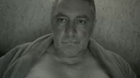 Snapshot of edje59a chatting on November 1, 2025, 1:07 am Eddy online show from November 1, 2025, 1:07 am