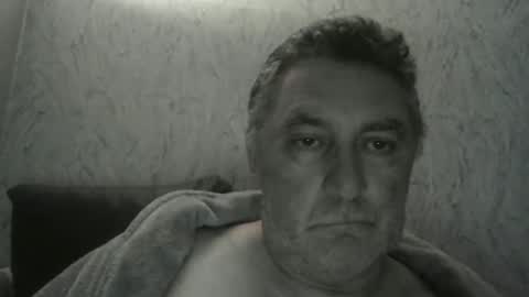 Snapshot of edje59a chatting on November 21, 2025, 12:21 am Eddy online show from November 21, 2025, 12:21 am