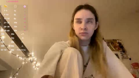 Snapshot of edlinhazleton chatting on November 30, 2025, 6:12 pm Dana online show from November 30, 2025, 6:12 pm