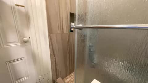 edvmendez1766 online show from February 27, 2026, 1:44 pm