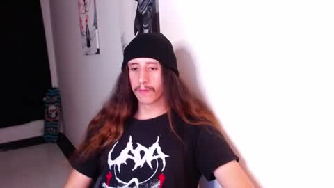 Snapshot of edward_chann chatting on January 11, 2025, 2:30 am edward_chann online show from January 11, 2025, 2:30 am