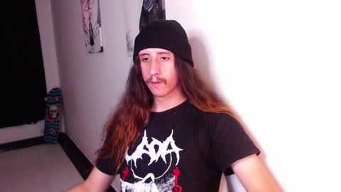 Snapshot of edward_chann chatting on January 15, 2025, 7:05 am edward_chann online show from January 15, 2025, 7:05 am