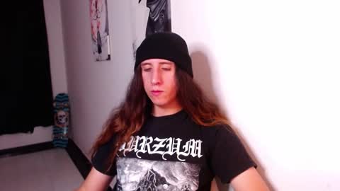 Snapshot of edward_chann chatting on January 20, 2025, 5:26 am edward_chann online show from January 20, 2025, 5:26 am