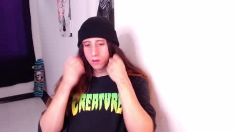 Snapshot of edward_chann chatting on January 22, 2025, 10:15 pm edward_chann online show from January 22, 2025, 10:15 pm