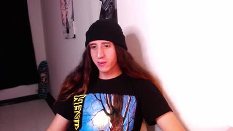 Snapshot of edward_chann chatting on January 26, 2025, 2:24 am edward_chann online show from January 26, 2025, 2:24 am