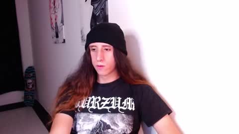 Snapshot of edward_chann chatting on January 29, 2025, 6:54 am edward_chann online show from January 29, 2025, 6:54 am