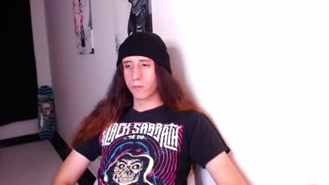 Snapshot of edward_chann chatting on February 1, 2025, 2:26 am edward_chann online show from February 1, 2025, 2:26 am