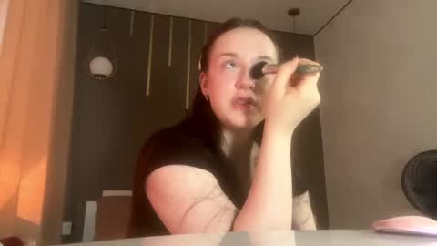 Tate online show from June 12, 2026, 7:18 am