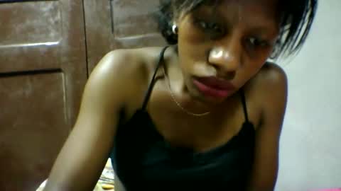 edwige770943 online show from May 4, 2026, 4:52 am
