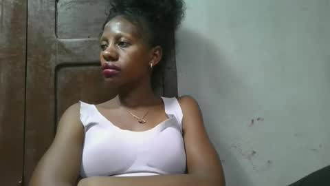 Snapshot of edwige770943 chatting on May 22, 2026, 7:04 am edwige770943 online show from May 22, 2026, 7:04 am