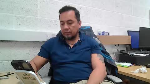 Snapshot of edwill13 chatting on March 25, 2026, 11:16 am EdM online show from March 25, 2026, 11:16 am