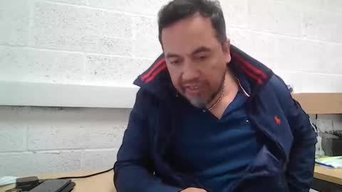 Snapshot of edwill13 chatting on April 1, 2026, 2:36 pm EdM online show from April 1, 2026, 2:36 pm