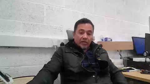 Snapshot of edwill13 chatting on April 7, 2026, 9:43 am EdM online show from April 7, 2026, 9:43 am