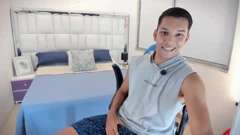 edwin blaz. online show from October 8, 2025, 2:53 am