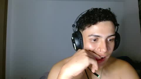 edwisalvatore online show from January 10, 2025, 7:35 am