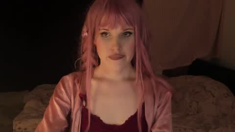 Effie Mur online show from January 10, 2025, 7:11 pm