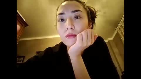 Effy online show from January 18, 2025, 5:59 pm