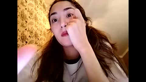 Effy online show from September 15, 2025, 1:11 pm