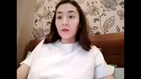 Effy online show from March 12, 2026, 12:11 pm