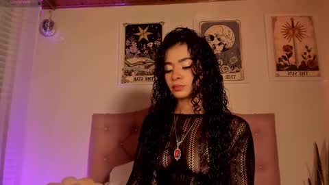 Snapshot of effy_cb chatting on February 15, 2026, 2:52 am effy online show from February 15, 2026, 2:52 am