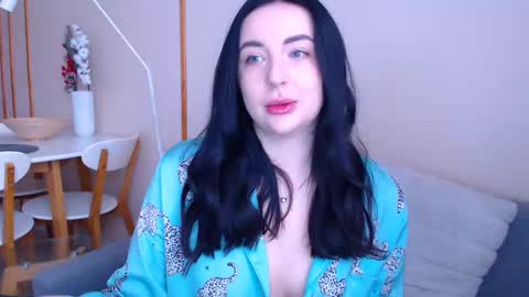 Effy online show from December 23, 2024, 9:59 am