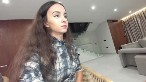 Snapshot of ehotlovea chatting on November 5, 2025, 1:16 am Erik and Alice online show from November 5, 2025, 1:16 am