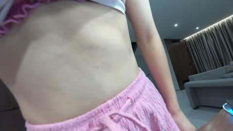 Snapshot of ehotlovea chatting on November 26, 2025, 3:07 am Erik and Alice online show from November 26, 2025, 3:07 am