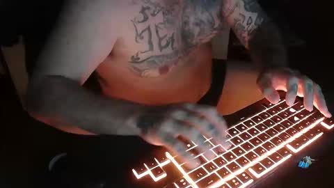 eightsixty4 online show from April 24, 2026, 8:17 am