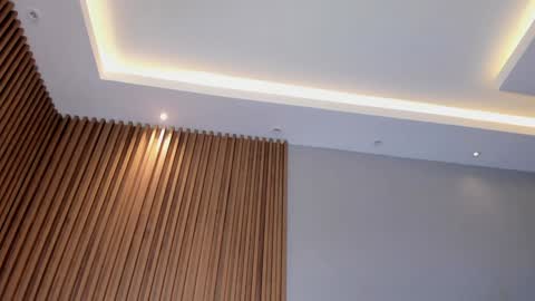 Eilin online show from December 15, 2024, 5:31 pm