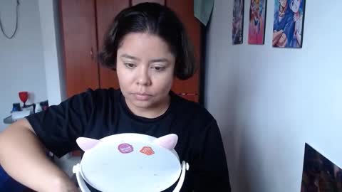 Snapshot of eimy_saenzz chatting on October 31, 2025, 7:59 pm eimy_saenzz online show from October 31, 2025, 7:59 pm