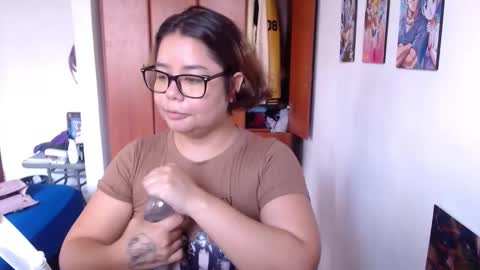 Snapshot of eimy_saenzz chatting on December 4, 2025, 4:16 pm eimy_saenzz online show from December 4, 2025, 4:16 pm