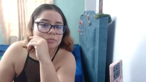 eimy_saenzz online show from May 31, 2026, 4:14 pm
