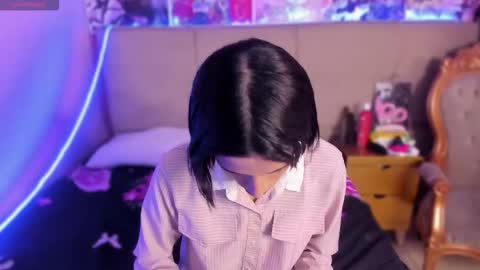 Eimyflorian online show from November 12, 2025, 12:05 pm