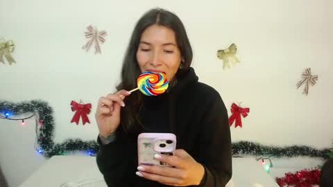 Carla online show from December 29, 2024, 8:58 pm
