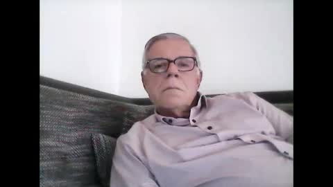 Snapshot of eisbaer1957 chatting on January 25, 2025, 2:03 pm eisbaer1957 online show from January 25, 2025, 2:03 pm