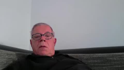Snapshot of eisbaer1957 chatting on March 9, 2025, 8:29 am eisbaer1957 online show from March 9, 2025, 8:29 am